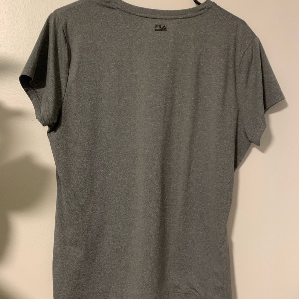 Women’s FILA  gray athletic T-shirt XL